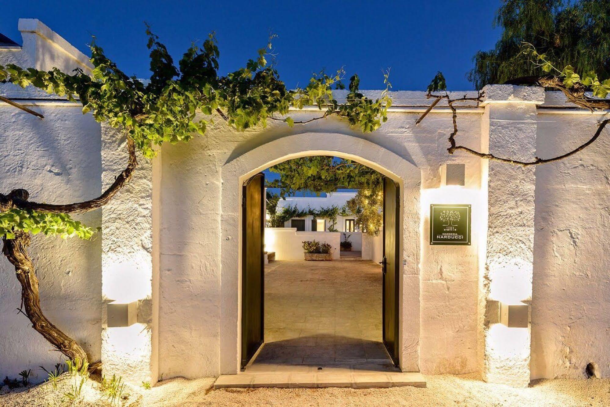 Masseria Narducci Montalbano  Exteriör bild